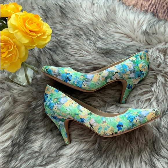 Lands' End Shoes - Land’s End Floral Heels